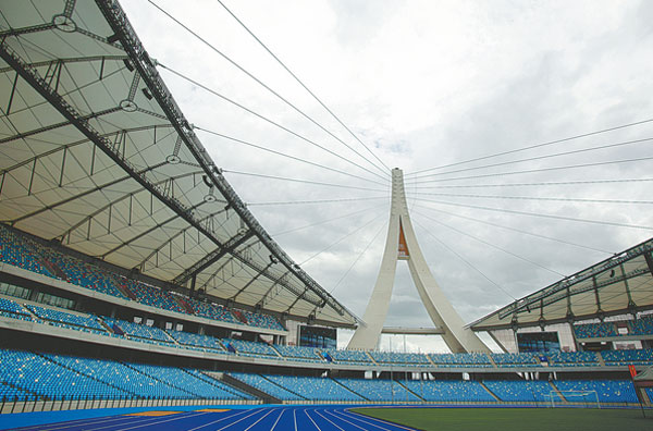 Landmark stadium symbolizes close Sino-Cambodian ties